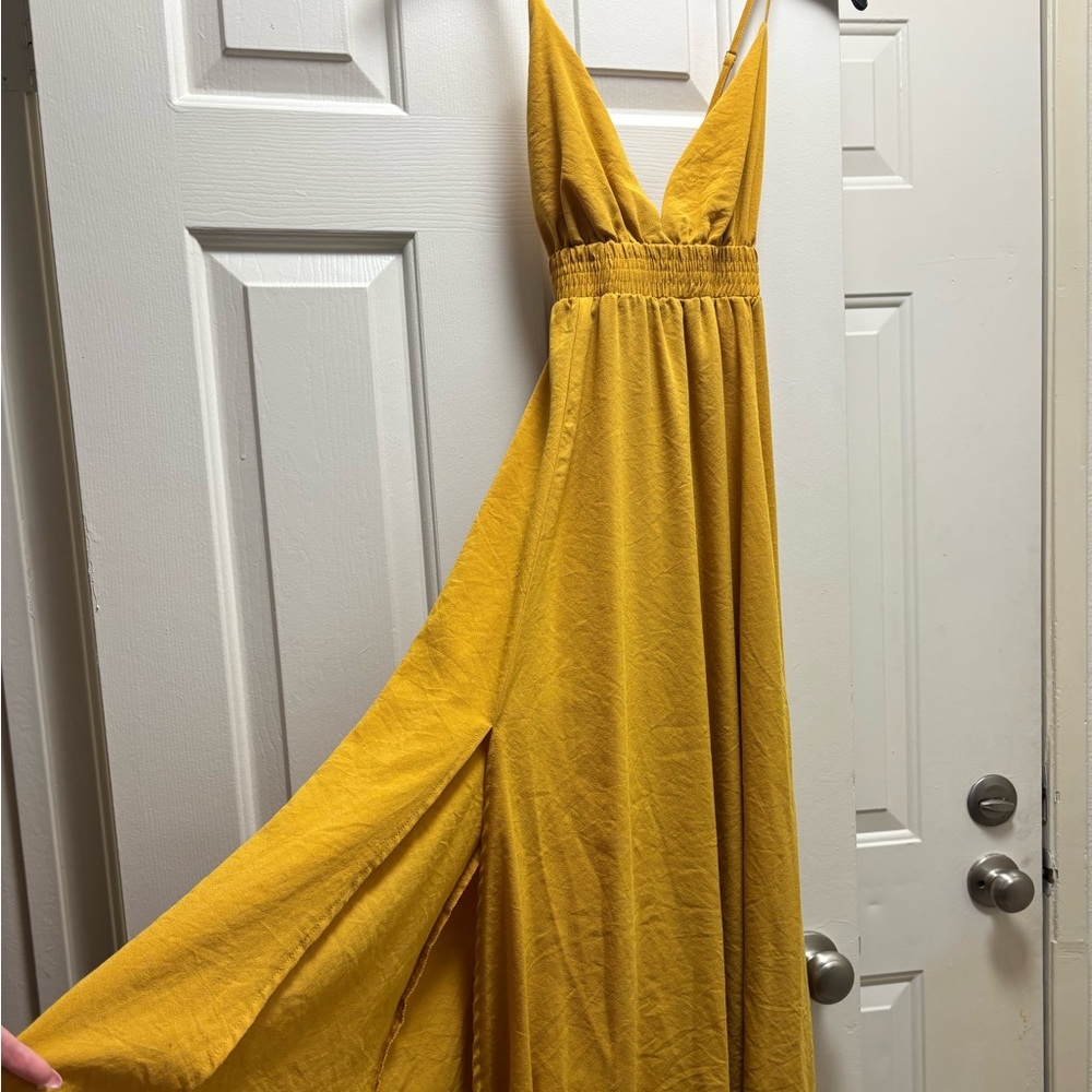 Fashion Nova Mustard Yellow V-Neck Maxi Dress